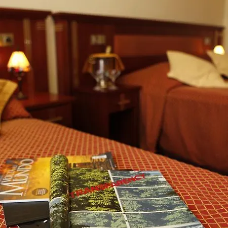 Aramis Hotel