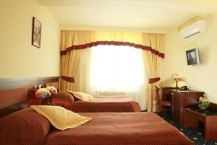 Отель Aramis 4*