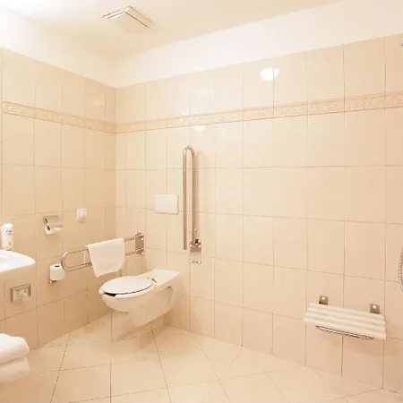Aramis Hotel