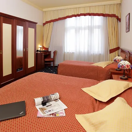 Aramis Hotel 4*