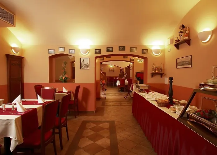 Aramis Hotel 4*