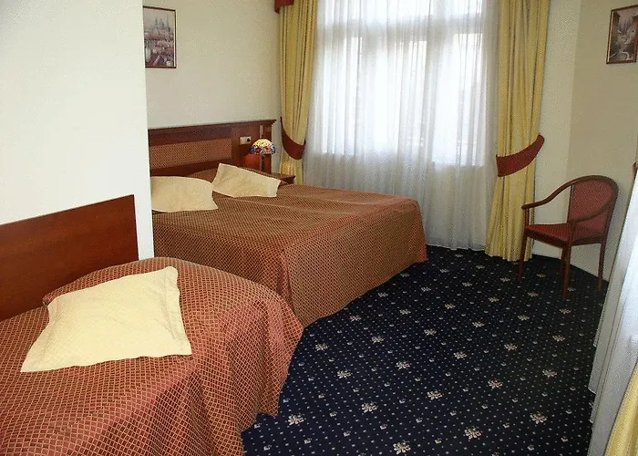 فندق Aramis 4*