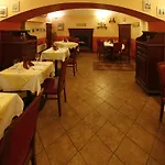 Aramis Hotel 4*